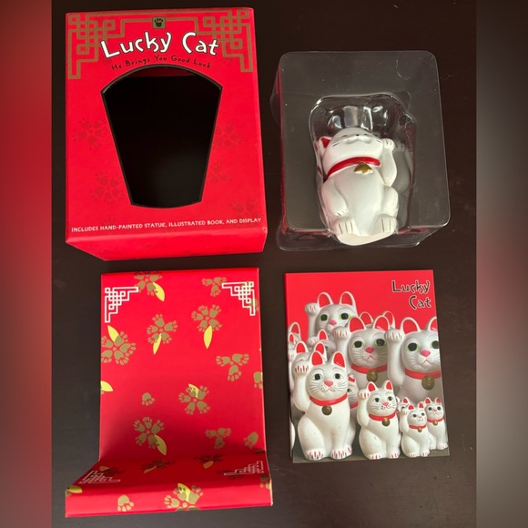 Lucky Cat figurine, book, and display - Picture 3 of 9